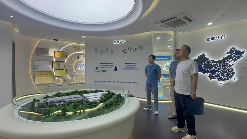 中通协冷却设备分会郭淼秘书长一行莅临我司参观指导，共探永磁电机节能增效新路径